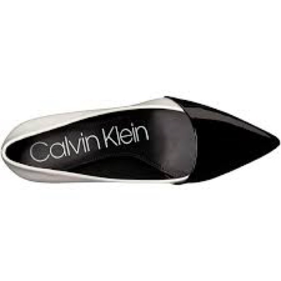 Calvin Klein Roslyn Color Block Pump - Picture 4 of 6